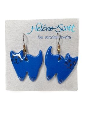 Helène Scott Vintage Porcelain Cat Earrings in Blue